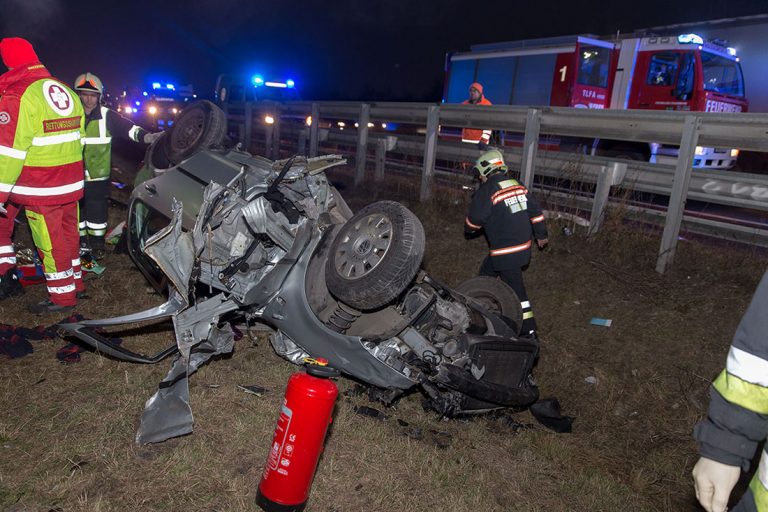 20161222 Verkehrsunfall A2 Rfb Wien bei Guntramsdorf   Foto: Ste