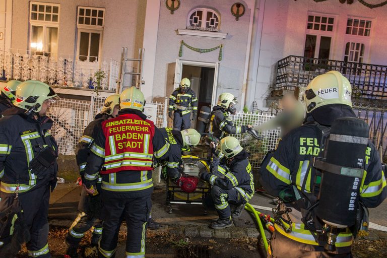 20161226 Wohnungsbrand in Baden  Foto: Stefan Schneider