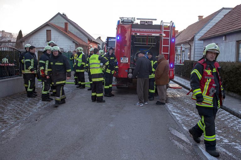 20170106 Brand in Oyenhausen  Foto: Stefan Schneider