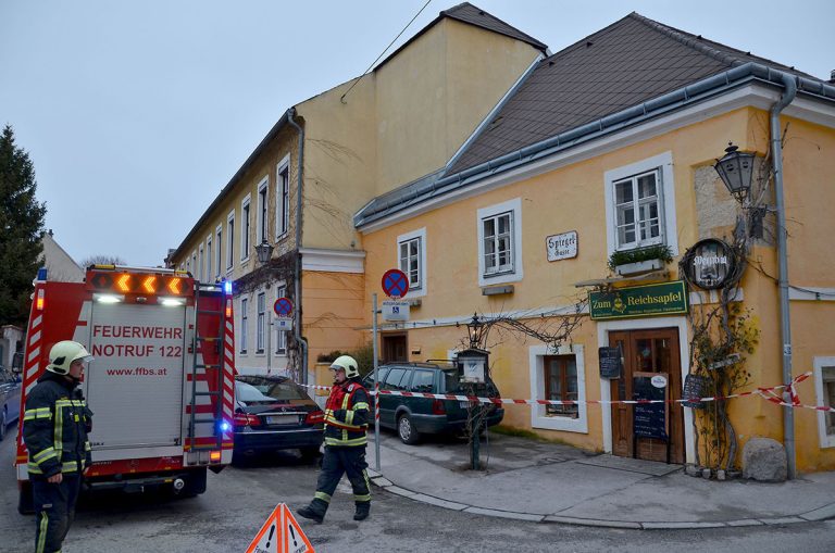 20170113 Sturmschaden Baden  Foto: FF Baden-Stadt / Roman Van de
