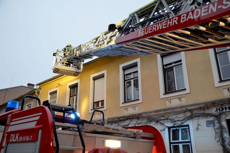 20170113 Sturmschaden Baden  Foto: FF Baden-Stadt / Roman Van de