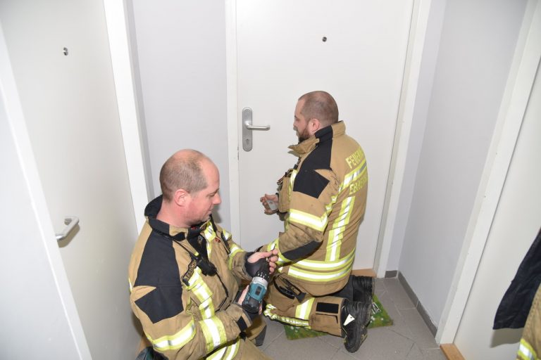 0D70BFBF-064C-483E-B620-DB750BBB2DE3