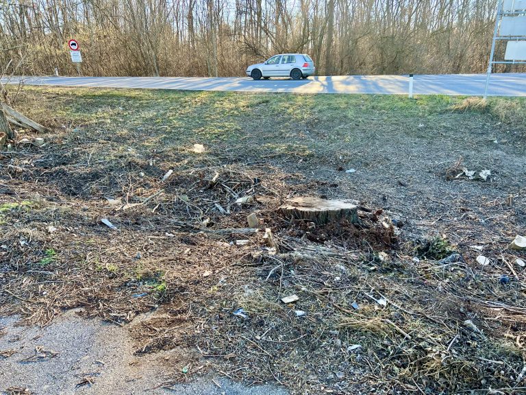 28D08D75-ED8D-4130-9A7D-96A964FA02D3