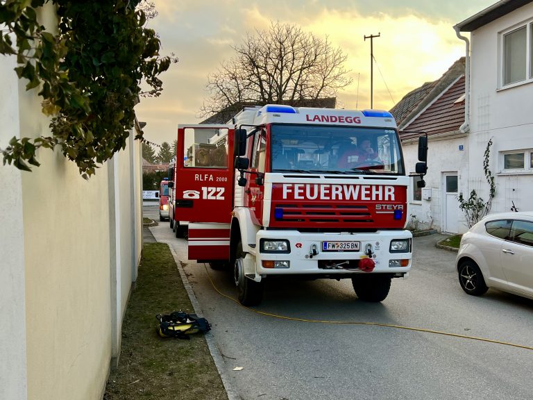 3BD711B6-287C-4335-AACE-3455CBA6B0AF