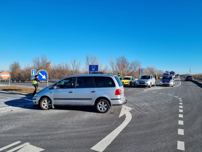 648F5A7C-6128-43DC-8ED2-1BC4A0FF2755