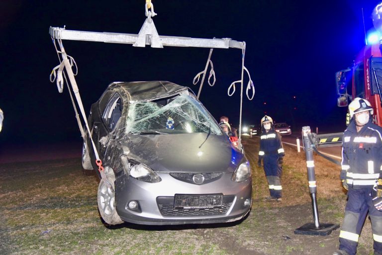 7B25F88A-BB3D-45EB-A3C3-EE29C92FF667