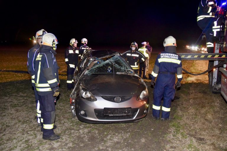 E60CB15E-1CE3-4A86-BEF4-B76342B2F6EC