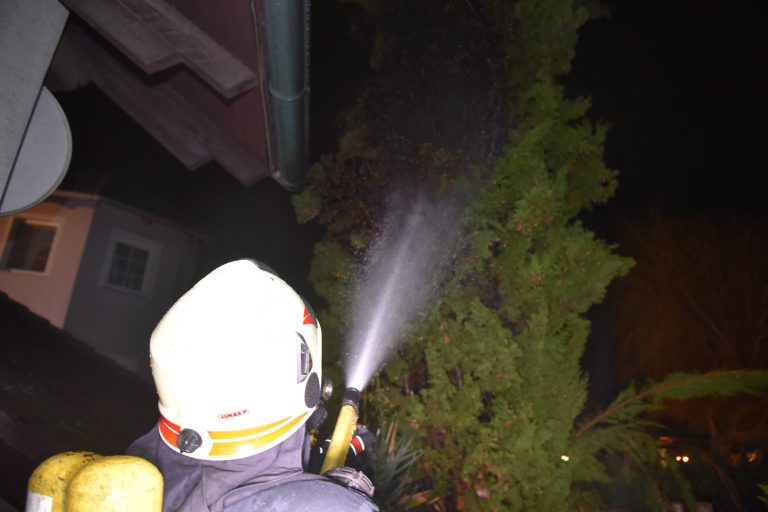 F84D0E16-9ED1-4C14-A096-AA9510BA6D41