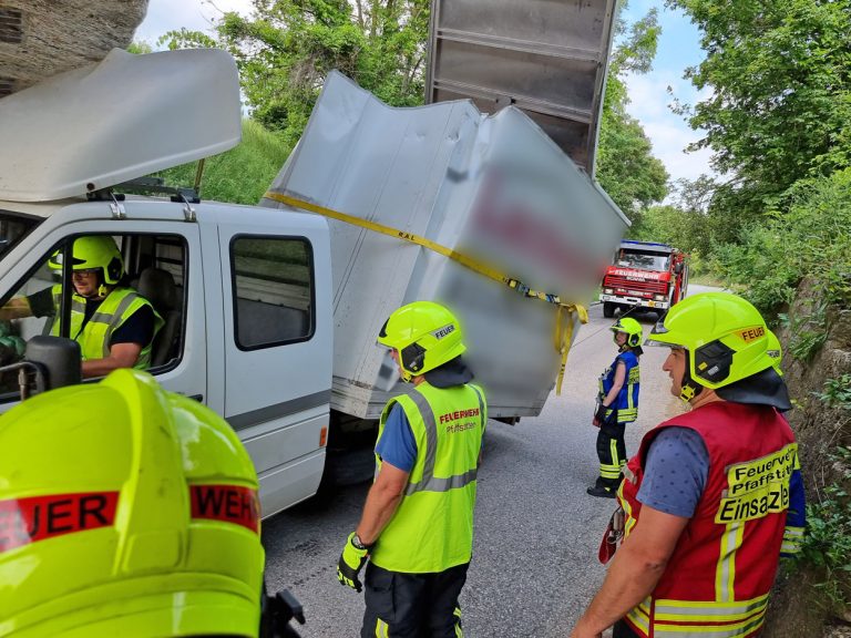 20220717 Verkehrsunfall L4010  Pfaffstätten-Einöde
