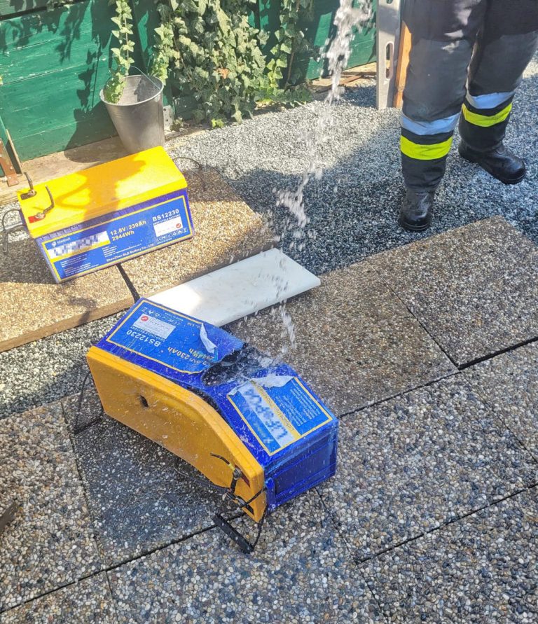 20240813_Brand einer Lithium Batterie in Traiskirchen NÖ Bezirk