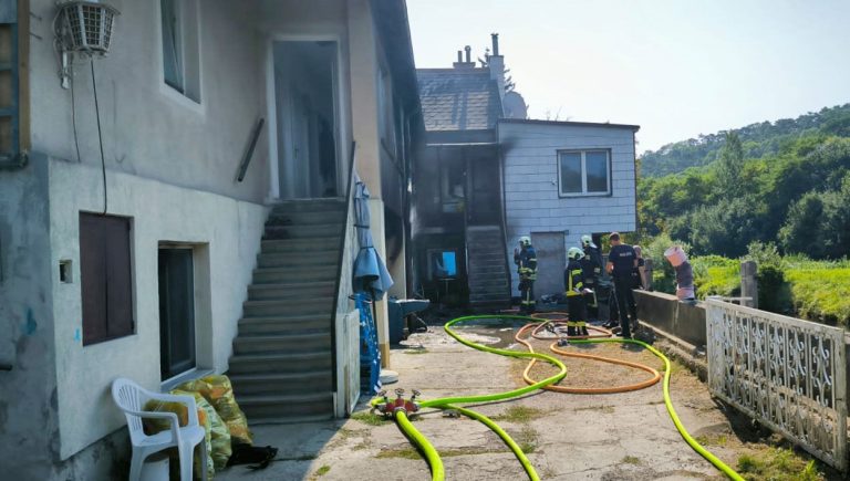 20240905_B2 Brand bei Wohnhaus in Hirtenberg NÖ Bezirk Baden