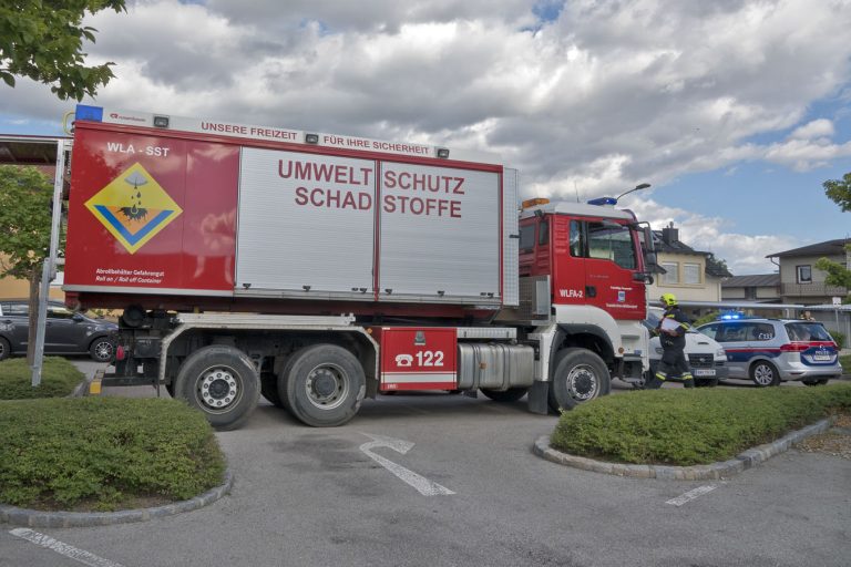 20250628SSCH_Schadstoff Erlebnisbad Leobersdorf_10