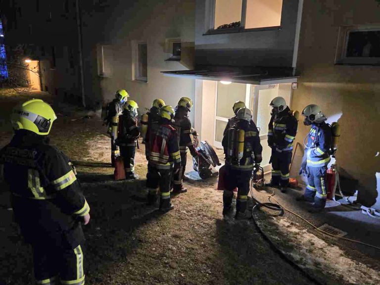 20260201_Kellerbrand in Wohnhausanlage in Berndorf Ortsteil Veit