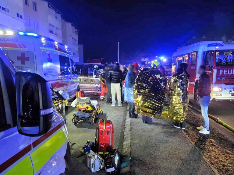 20260201_Kellerbrand in Wohnhausanlage in Berndorf Ortsteil Veit