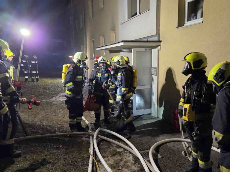 20260201_Kellerbrand in Wohnhausanlage in Berndorf Ortsteil Veit