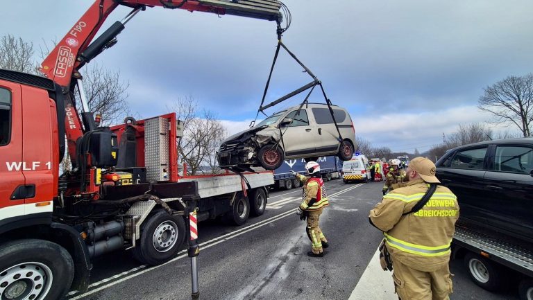 d49c0b4f-b38d-4997-a0df-ae5a3e0f3244