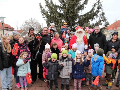106_09.12.2024 - Nikolaus Tour durch Ebreichsdorfer Ortsteile BILD UW (6510)