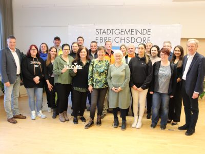 107_28.11.2023 - Willkommenstag für neue Mitarbeiterinnen und Mitarbeiter in der Stadtgem einde Ebreichsdorf BILD 8527