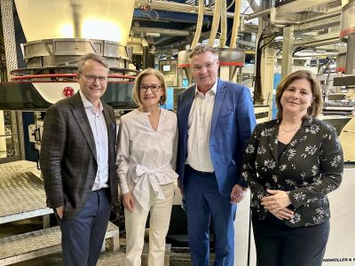 10f26e2e-bafb-4c94-9055-3f33d385025d