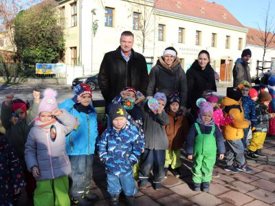 16C159C9-144C-4010-8236-06BED2EC1B06