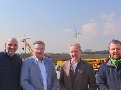 18_09.04.2026 - Windpark Aufbau BILD 1 (6695)