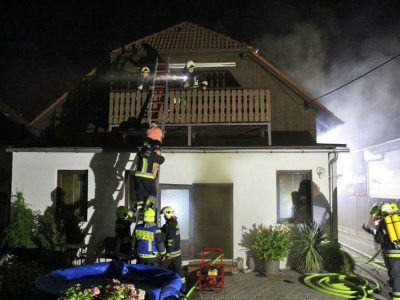 20150731 Wohnungsbrand Möllersdorf Bezirk Baden