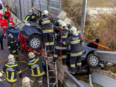20161113 Verkehrsunfall A21 bei Alland  RFb Wien  Foto: Stefan S