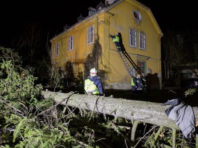20161202 Sturm über Enzesfeld  Foto: Bezirksfeuerwehrkommando B