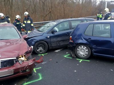 20161222 Verkehrsunfall Verfolgungsjad auf der A21 RFb Wien bei