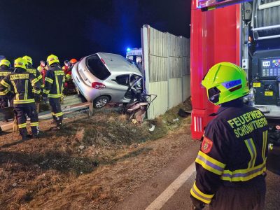 20230214 Verkehrsunfall LB17 Schönau a.d.Triesting NÖ Bezirk B