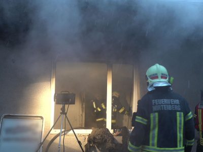 20231209 Wohnungsbrand in Hirtenberg NÖ Bezirk BADEN