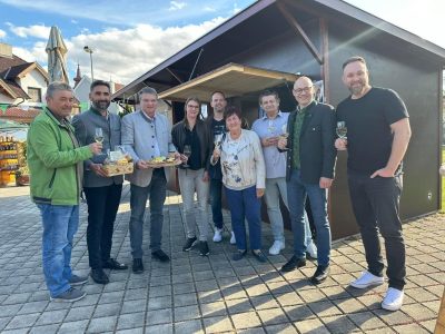 30_27.04.2024 - Die steirische Gastfreundschaft erobert den Marktplatz von Ebreichsdorf! BILD