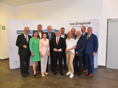 317FF8CF-F78C-40A3-A2FD-E1427459CBCD