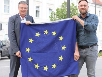 32_09.05.2023 - Europafahne in Ebreichsdorf BILD