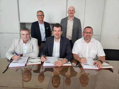 59_26.06.2025 - Gemeinsames Wertstoffsammelzentrum für Ebreichsdorf und Pottendorf besiegelt BILD