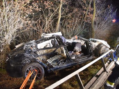 6FFE90E2-AD6C-40C9-85FE-B8789008509D