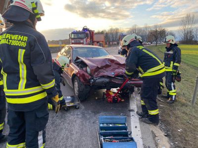 20191227 Verkehrsunfall LB60 zwischen Unterwaltersdorf und Reise