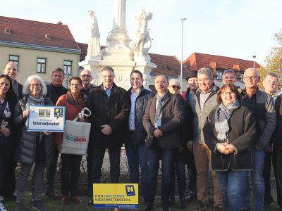 87_18.11.2022 - Einweihung Mariensäule und 30 J. DOERN UW BILD 1 Gruppe 6357