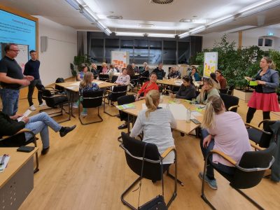 99_ 17.11.2023 - Viele Ideen und Interessierte beim Workshop Familienfreundliche Gemeinde Ebreichsdorf BILD