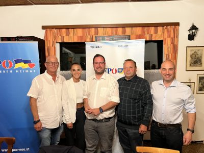 B84C7436-C751-45F2-BF90-D579DFF84AF5