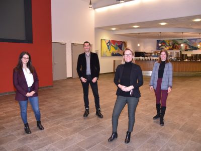 Julia Schmid, Jürgen Bauer, Vanessa Matousek und Bgm. Natascha Matousek