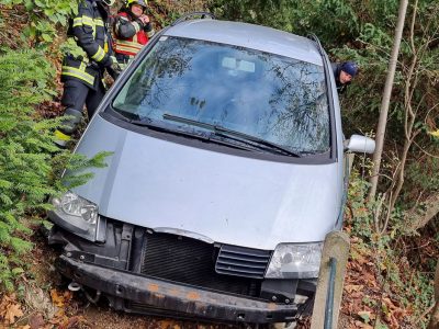 20221105 Fahrzeugbergung im Badener Kurpark