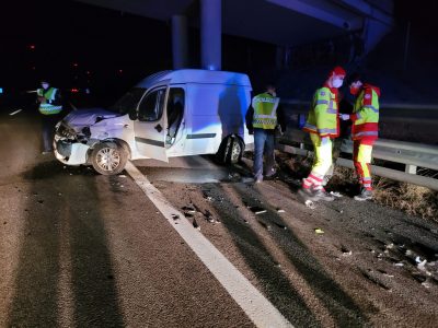 F7E884E9-EC4C-4CF4-BB91-D2F878316F88