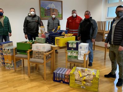 Foto Übergabe Spenden 14-04-2021