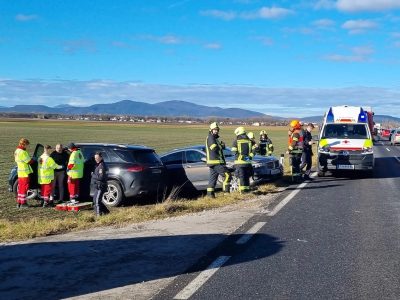 cef842b2-0b05-417b-8530-df7943135c0d