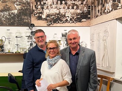 f8a9c9f8-3d70-4e72-babf-dd31d62adaca